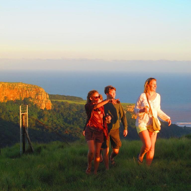 Amapondo Backpacker Lodge Port Saint John's Экстерьер фото